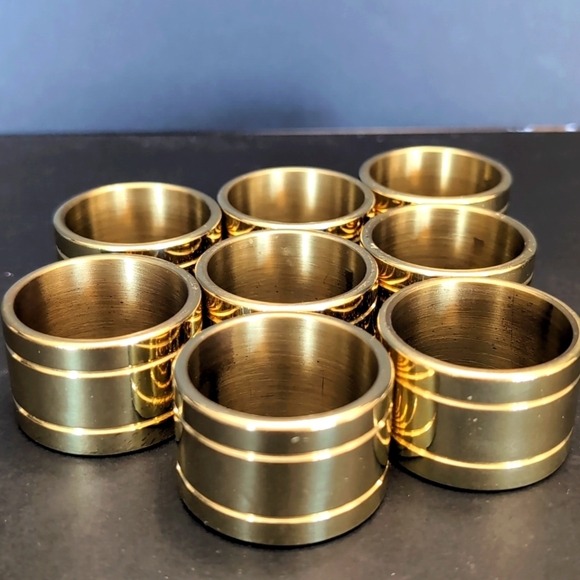 Vintage Baldwin Set Of  8 Brass Napkin Ring Holders. - Picture 4 of 8